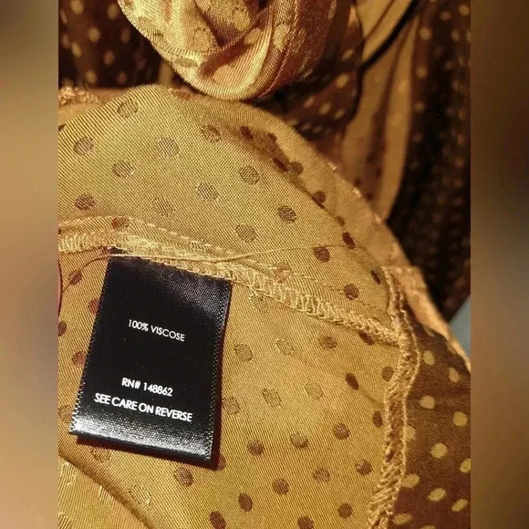 Torrid 
Copper Dotted Jacquard Self Tie Trench jacket - Picture 10 of 15